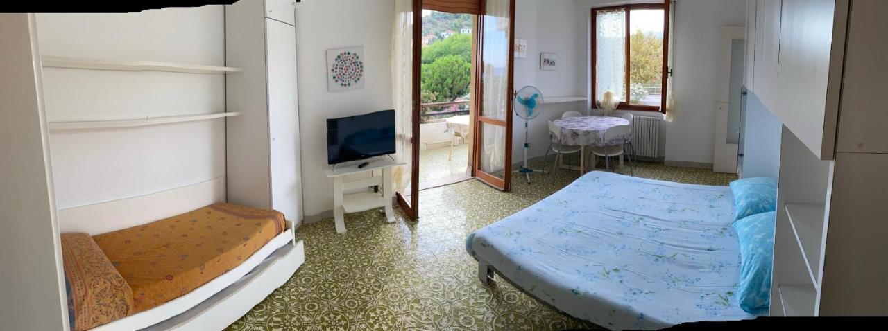 Casa Di Rosa Appartement San Lorenzo al Mare Buitenkant foto