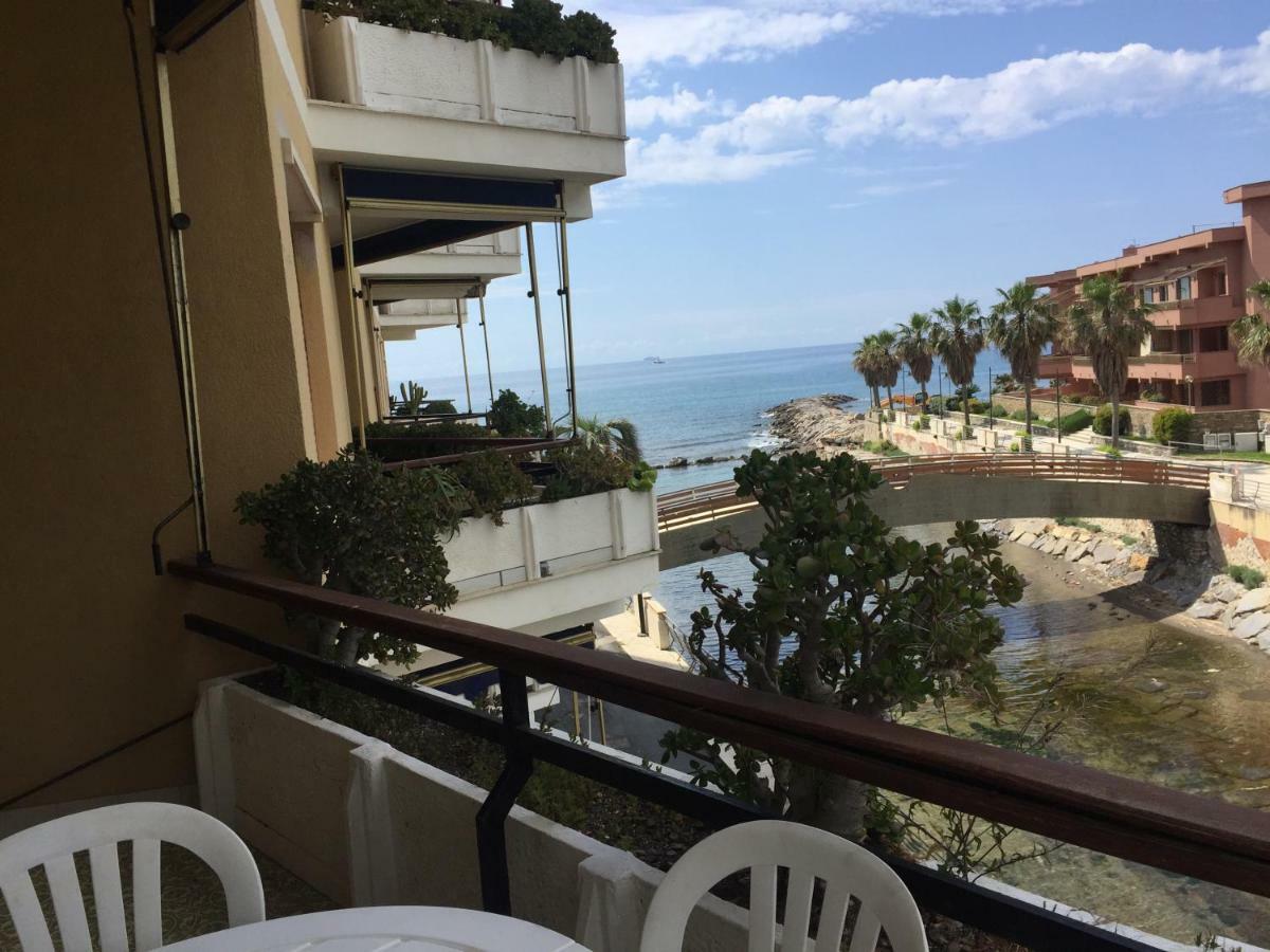 Casa Di Rosa Appartement San Lorenzo al Mare Buitenkant foto